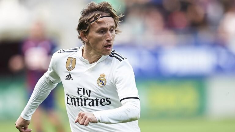Real Madrid oferece contrato de renovação para Luka Modric