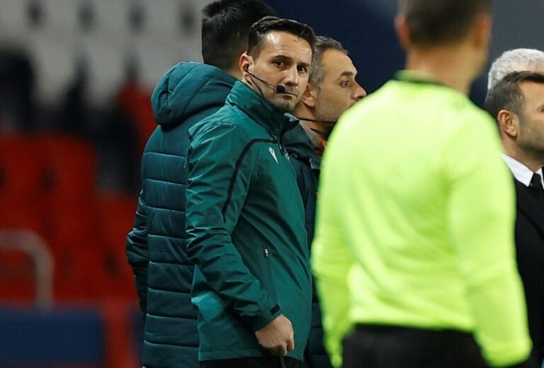 “Qualquer um que me conhece sabe que não sou racista”, diz o quarto árbitro da partida entre PSG e Istanbul Basaksehir