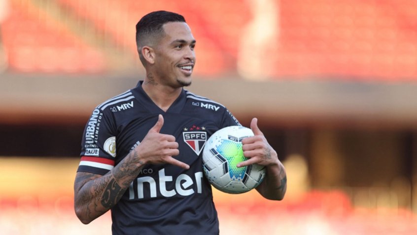 Presidente do Atlético Mineiro confirma que tentou a contratação de Luciano em 2019