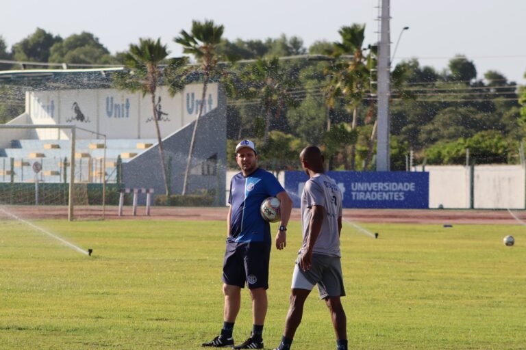 Confiança encara Operário sem seu melhor jogador