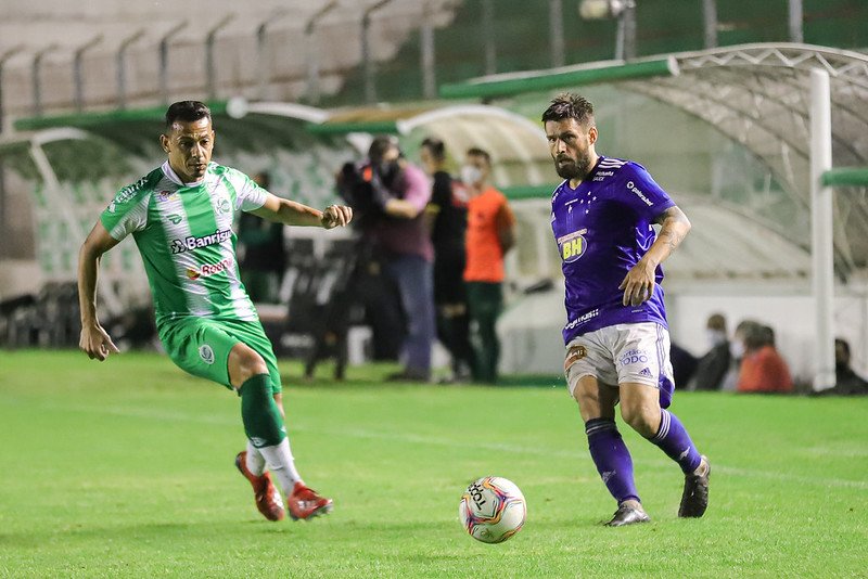 Cruzeiro perde e enterra chance de voltar à Série A