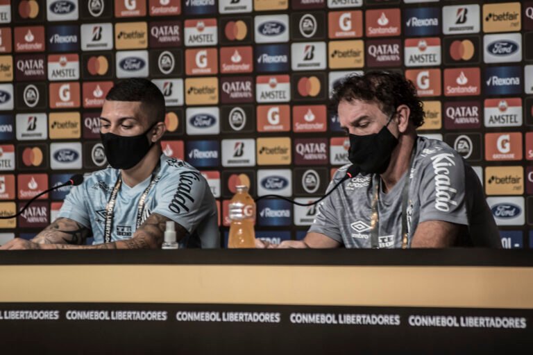 Cuca ainda demonstra dúvidas no time titular para a decisão
