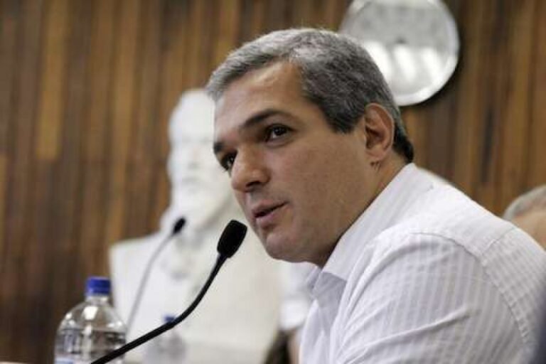 Contratações feitas pelas últimas gestões serão investigadas
