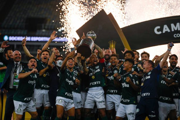 Palmeiras bi-campeão da Libertadores