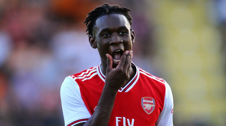 A joia do Arsenal, Folarin Balogun, escolheu uma nova equipe