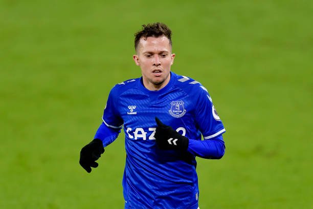 Bernard acerta as tratativas e fica próximo do Al-Nasr