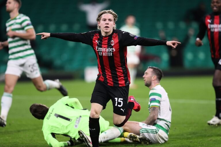 Milan recusa proposta por Jens Petter Hauge