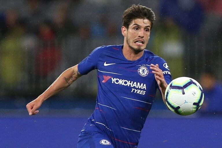 Lucas Piazón relata sua opinião sobre os empréstimos do Chelsea