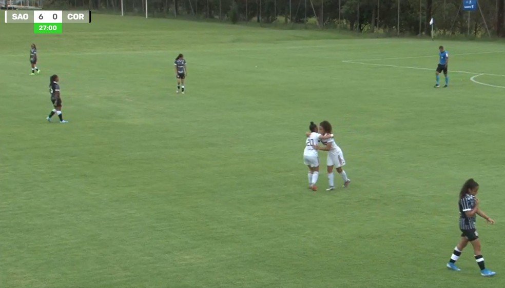 São Paulo goleia o Corinthians na estreia do Campeonato Brasileiro Feminino Sub-18