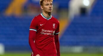 Liverpool procura uma saída para um jovem zagueiro