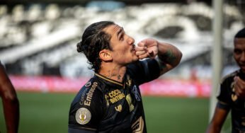 Vina será o jogador mais bem pago do futebol cearense