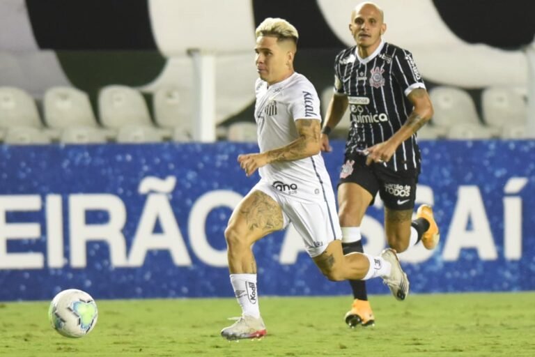 Médicos liberam e Soteldo pode jogar contra Fluminense