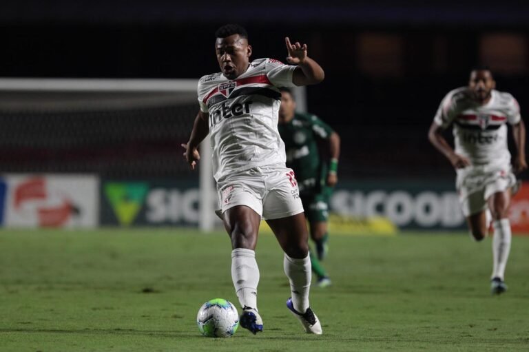 São Paulo recebe propostas para vender volante Luan