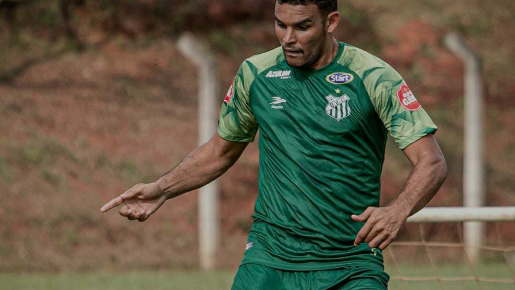 Felipe Recife, do Uberlândia fala sobre estreia contra o Cruzeiro no Campeonato Mineiro