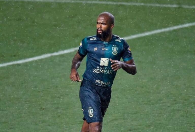 Zagueiro do América-MG pode reforçar o Grêmio