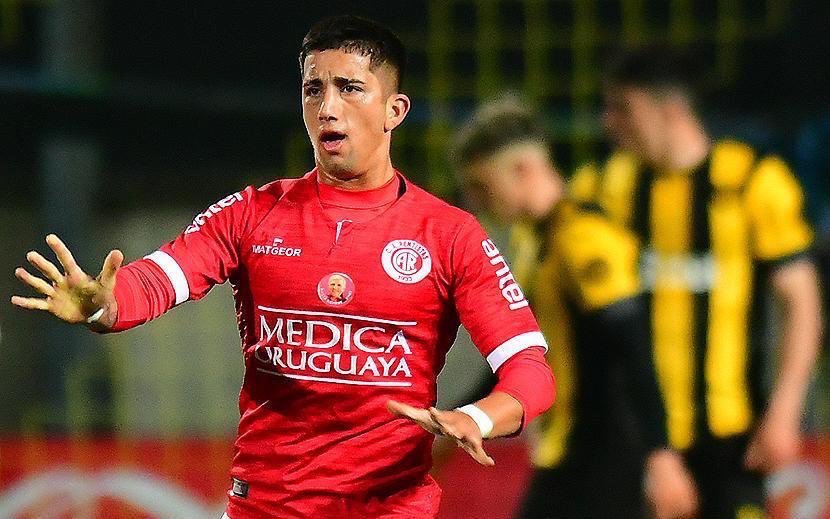 Flamengo estuda a contratação de grande promessa uruguaia