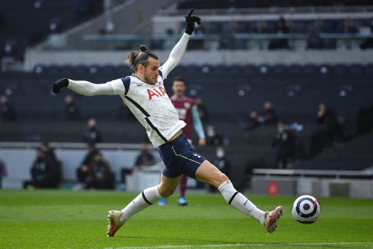 Mourinho: “Nós não precisamos do Bale de seis anos atrás para ser um grande jogador no Tottenham”