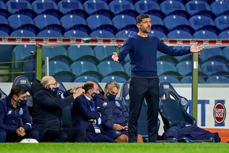 Sérgio Conceição multado