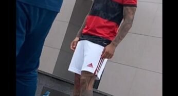 Vaza na internet suposta nova camisa do Flamengo