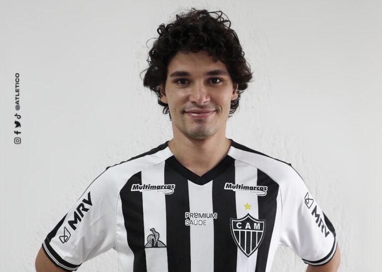 Atlético anuncia a contratação do lateral-esquerdo Dodô, segundo reforço para a temporada 2021