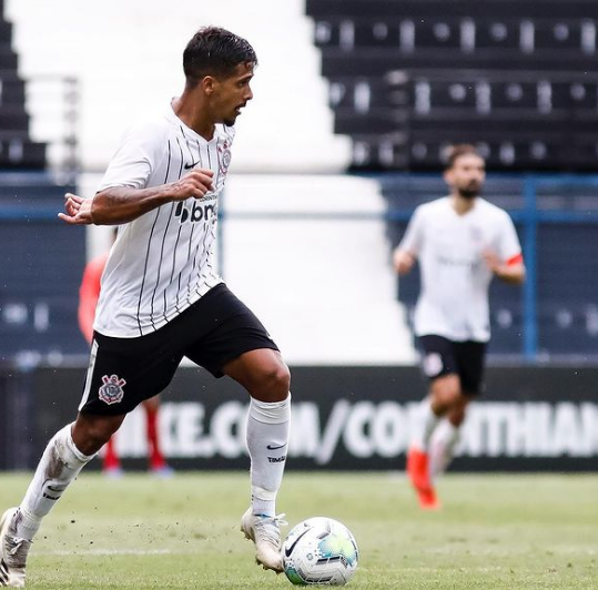 Bahia contrata meia do Atlético-MG para time de aspirante