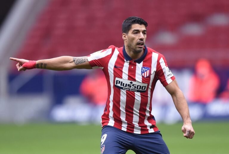 A surpreendente cláusula do contrato de Luis Suárez com o Atletico de Madrid