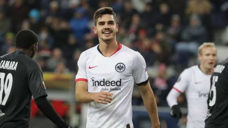 Atlético de Madrid mantém André Silva na mira