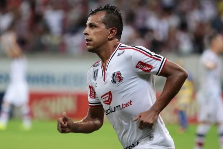 Didira comenta sobre momento do Santa Cruz