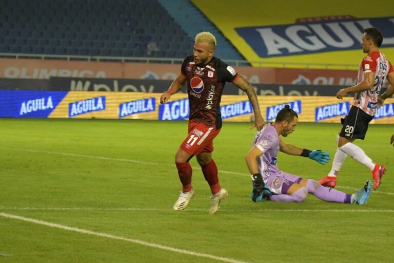 São Paulo tem interesse em atacante do América de Cali, mas valores podem ser problemas