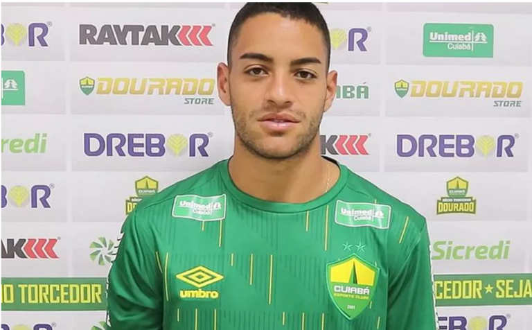 Botafogo tem negociações avançadas com Felipe Ferreira, meia da Ferroviária