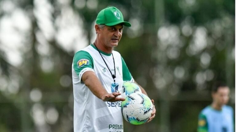 Negociações entre Santos e Lisca se encerram; entenda
