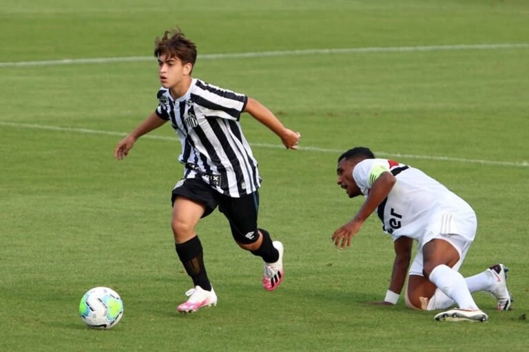 Gigantes europeus disputam joia do Santos