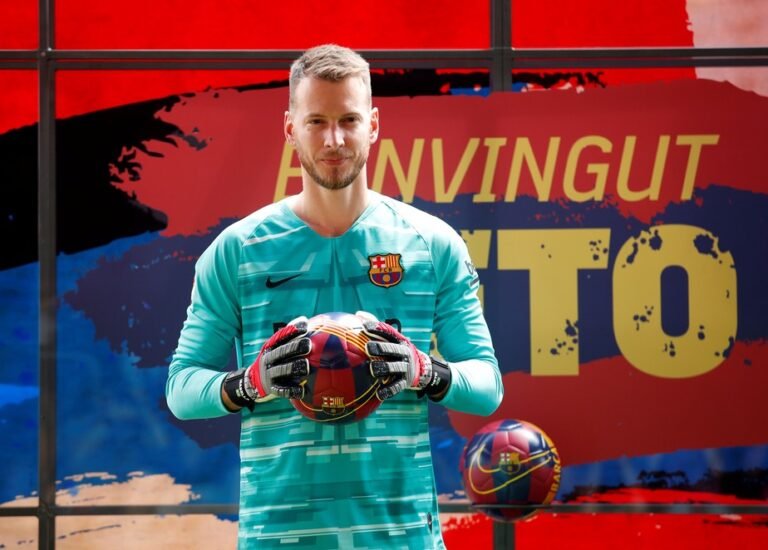 Goleiro brasileiro do Barcelona deve ser negociado