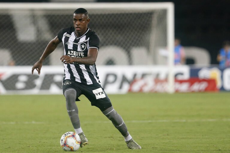 De saída? Fortaleza demonstra interesse por Marcelo Benevenuto