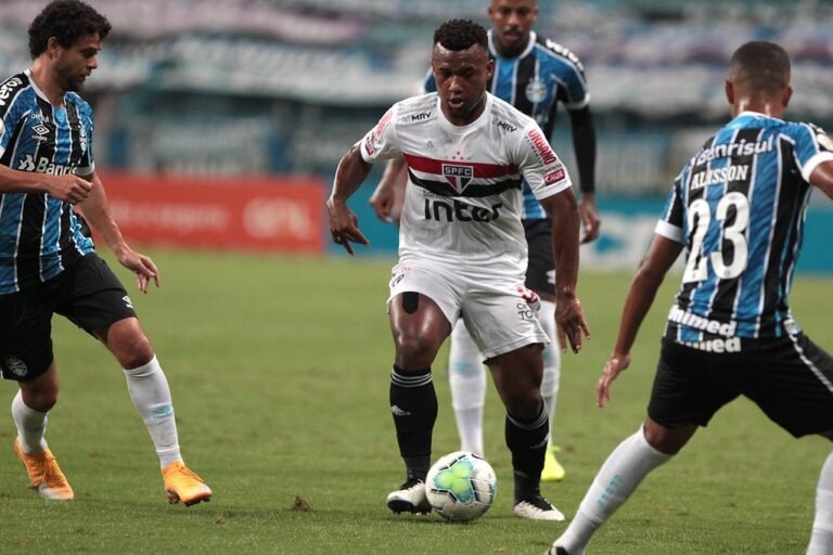 São Paulo consegue inscrever volante Luan para o Paulistão