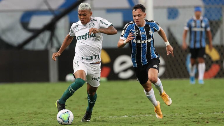 Gabriel Veron treina separado e é dúvida contra o Grêmio