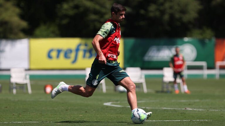 Palmeiras se prepara para a Copa do Brasil com Kuscevic entre os titulares