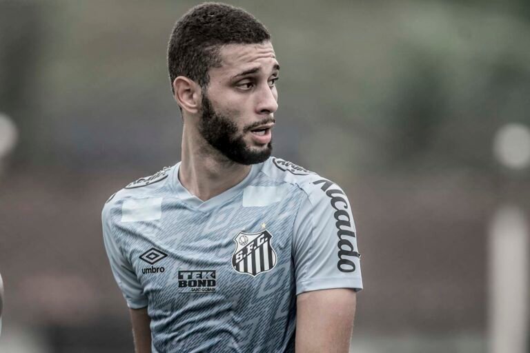 Wagner Leonardo é liberado para negociar empréstimo