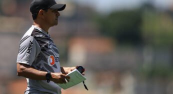 Segundo o preparador físico, a suspensão do futebol em Minas não influenciará o ritmo de jogo do Galo