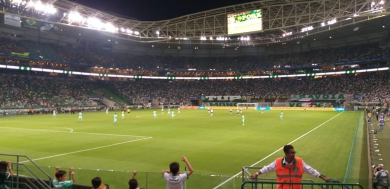 Palmeiras tem Allianz Parque ao seu favor na final contra o Grêmio