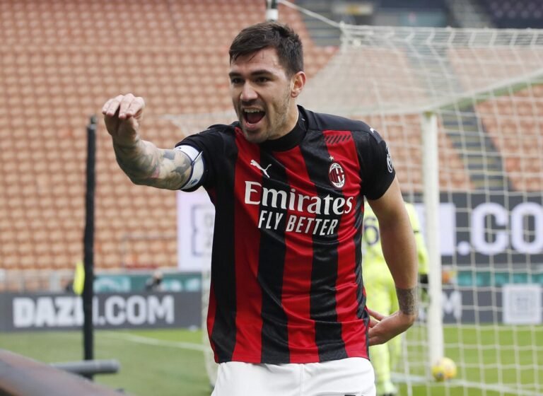 Alessio Romagnoli é o principal alvo do Manchester United
