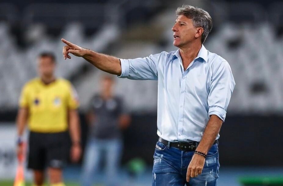 Grêmio anuncia renovação de Renato Portaluppi
