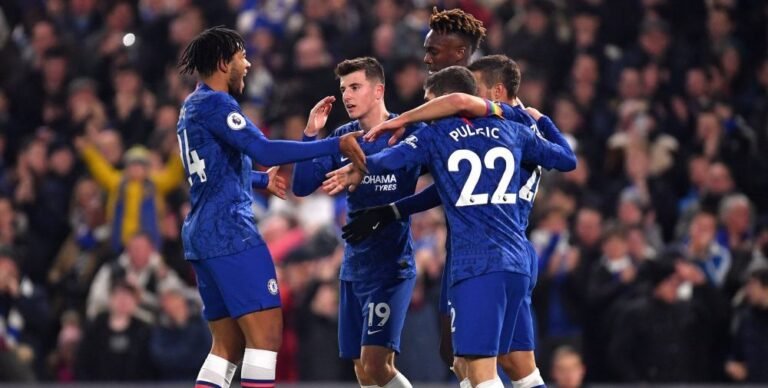 Chelsea vai estourar o mercado com 300 milhões de euros