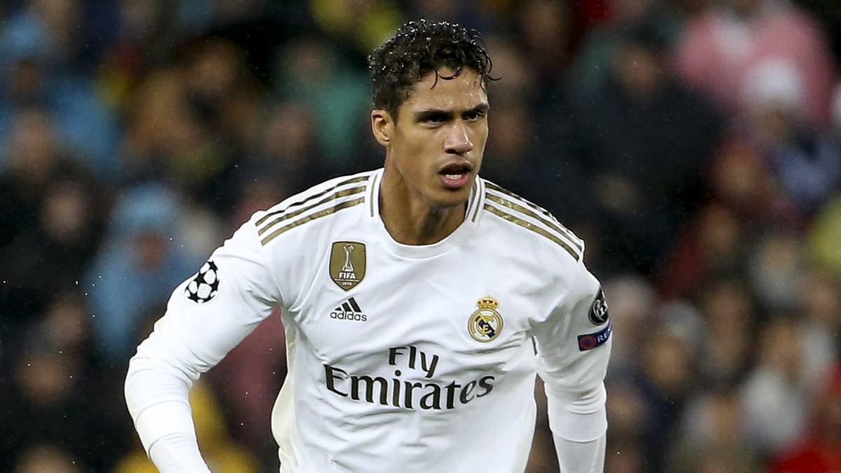 Liverpool estaria interessado em contratar Raphaël Varane