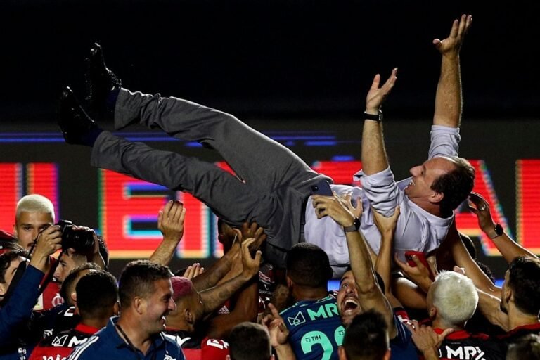 Confira as escalações prováveis de Flamengo x Bangu