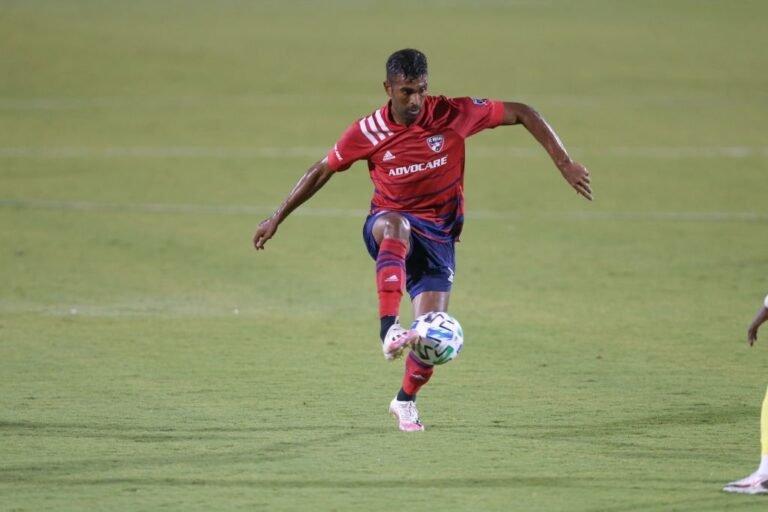 Grêmio analisa contratação de Thiago Santos