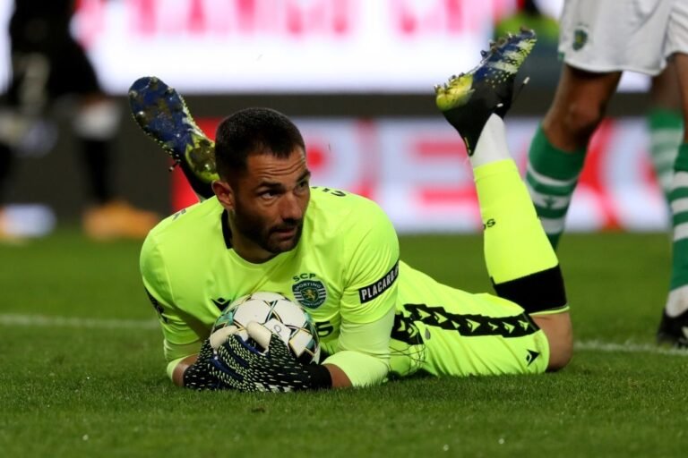 “Adán está fazendo uma temporada espetacular”, diz treinador de goleiros que trabalhou com Mourinho