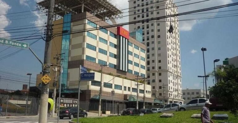 Reunião nesta segunda-feira entre clubes e FPF define sequência do Paulistão