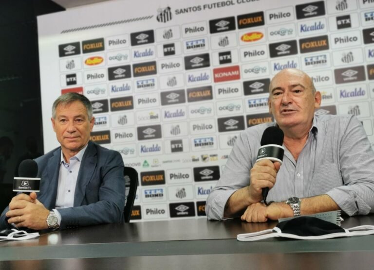 Holan é apresentado oficialmente no Santos e fala sobre o novo desafio