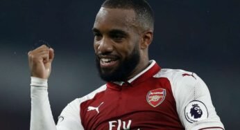 Lacazette segue na agenda do Atlético de Madrid